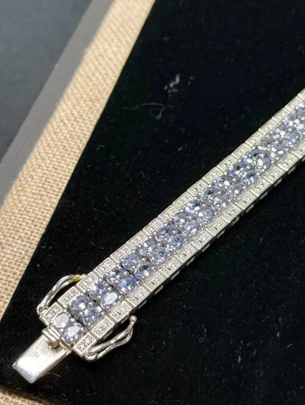 Sterling Silver Bondi Blue Tanzanite & Diamond Accent Bracelet 7.5